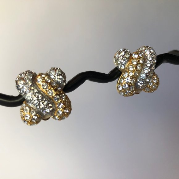 Vintage Carolee - Neiman Marcus Knot Earrings NWT - Picture 5 of 6